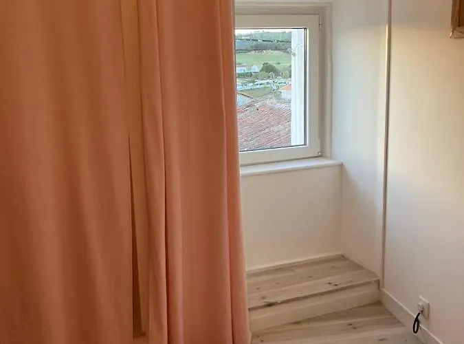 Casa De Ferias * オビドス